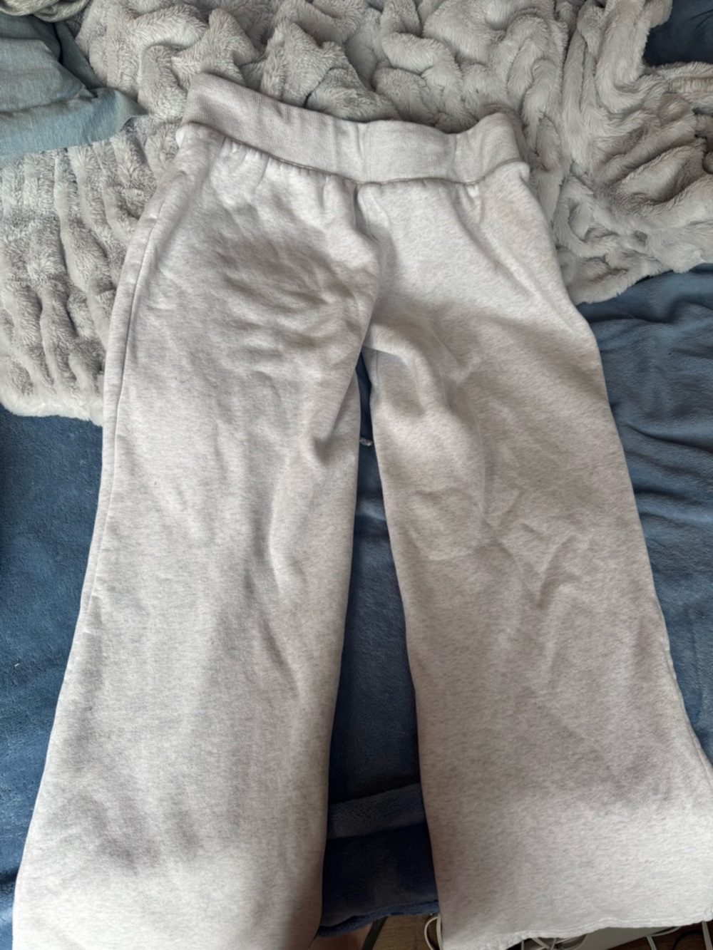Grey "ThatsSoFetch" Low Rise with Drawstring - Picture 4 of 4